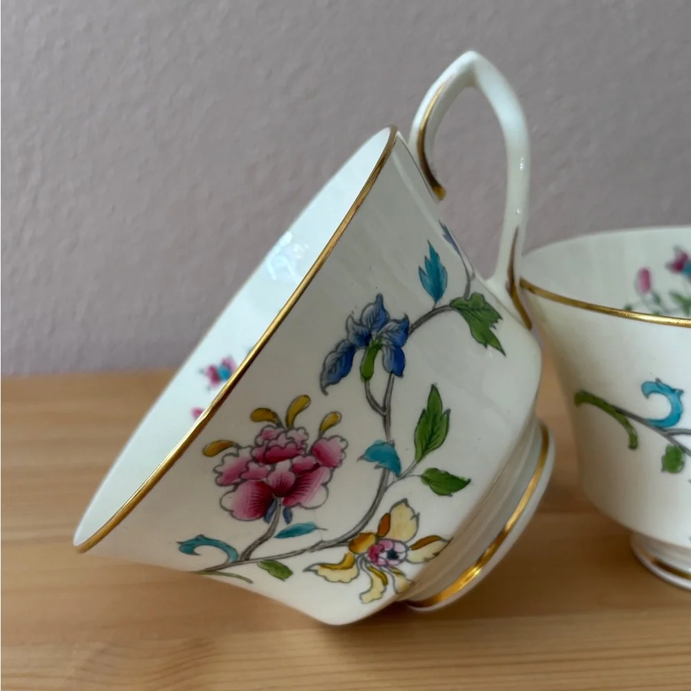 Royal Worcester Floral Tea Cups with Gold Trim Hampton Court Vintage Set of 2